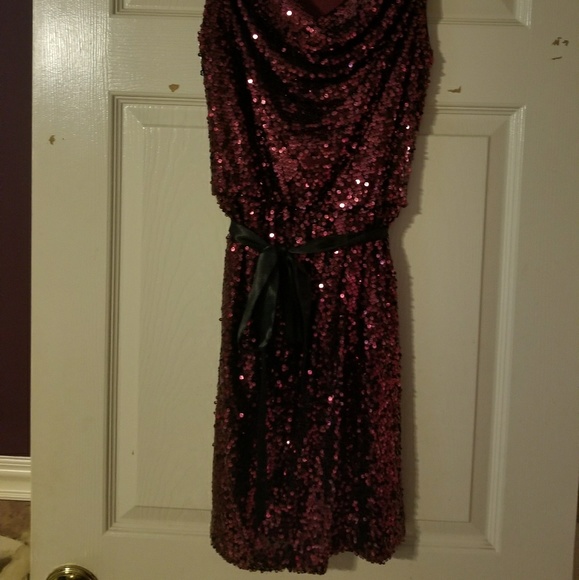 Cache Sequin Dress - Picture 3 of 4